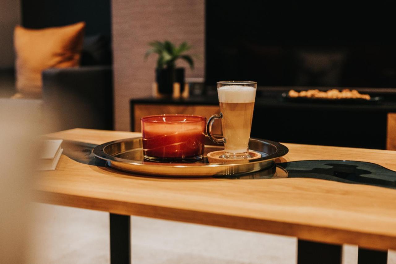 Circa17- Entire Apt, Free Parking, Gym, City Central & Free Netflix Bracknell Zewnętrze zdjęcie